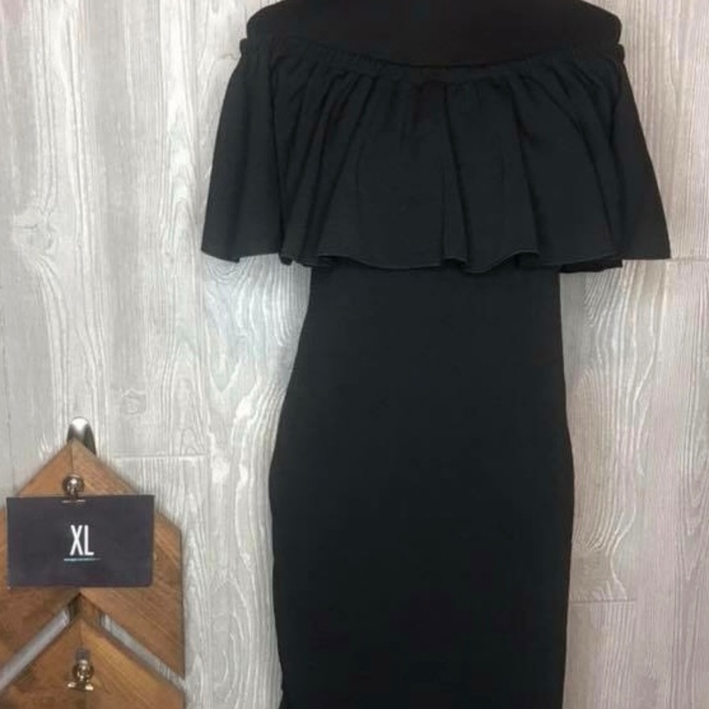 LuLaRoe XL CiCi Dress - Black off the shoulder